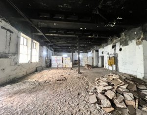 Spatiu industrial 440mp, Clujana parter acces TIR 
