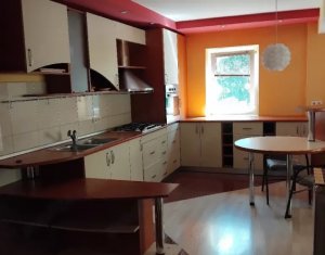 Appartement 3 chambres à louer dans Cluj-napoca, zone Plopilor