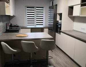 Appartement 3 chambres à louer dans Cluj-napoca, zone Zorilor