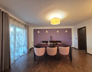 Maison 5 chambres à louer dans Cluj-napoca, zone Dambul Rotund