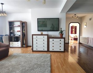 House 4 rooms for sale in Apahida