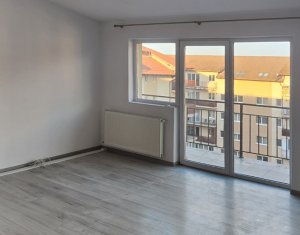 Apartment 1 rooms for sale in Floresti