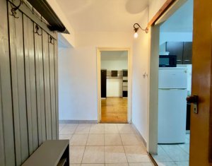 Appartement 3 chambres à vendre dans Cluj-napoca, zone Manastur