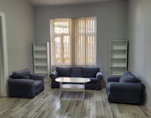 Bureau à louer dans Cluj-napoca, zone Centru