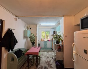 Apartment 4 rooms for sale in Cluj-napoca, zone Manastur