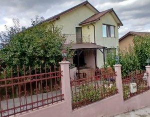 Vanzare casa individuala, spatioasa in Gruia teren 657 mp, zona linistita
