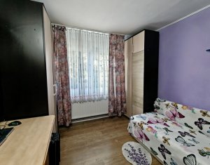 Apartament cu 3 camere, parter, Aleea Retezat