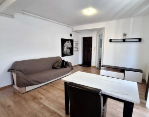 Vanzare 2 camere, Zorilor, zona linistita