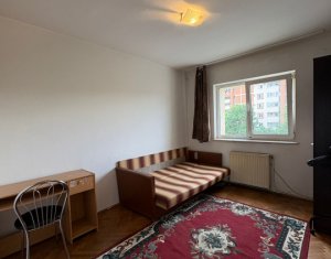 Appartement 3 chambres à louer dans Cluj-napoca, zone Gheorgheni